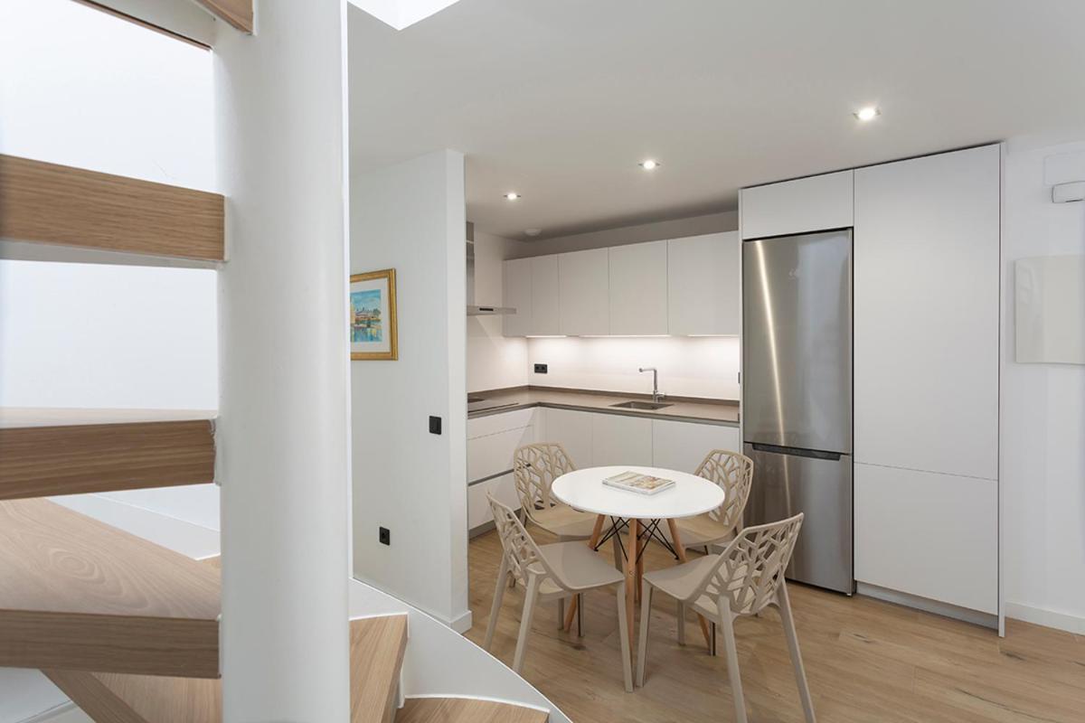 Private & Pool Goyeneta Sevilla Urban Apartment Exterior photo